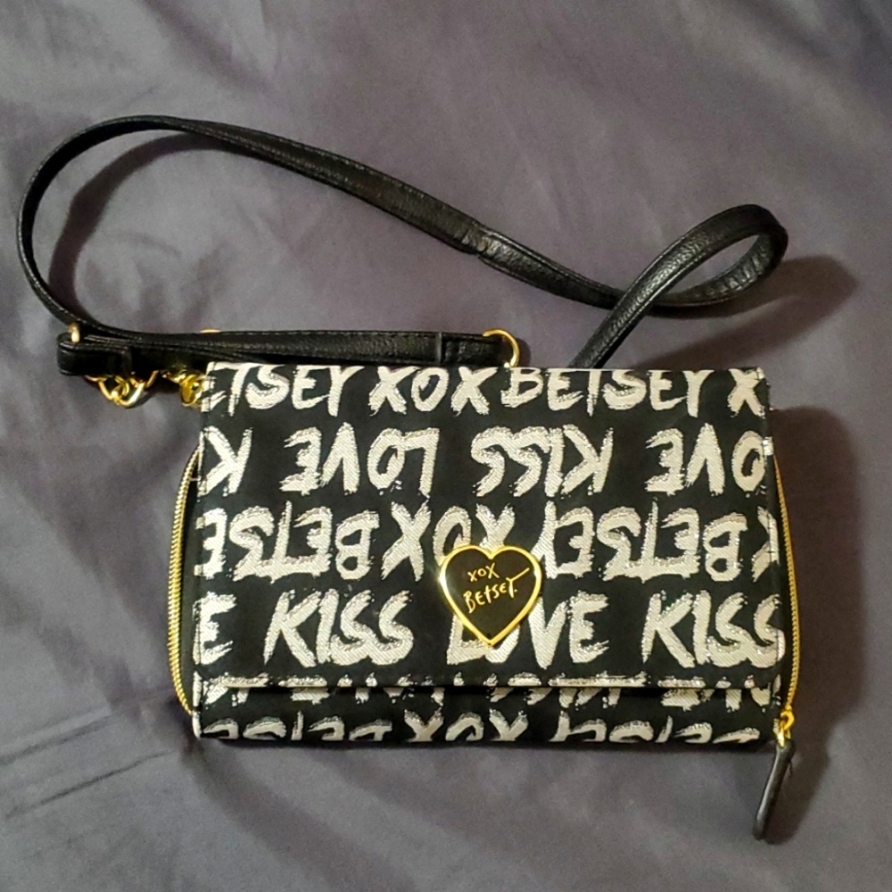 Betsy Johnson clutch with removable strap
